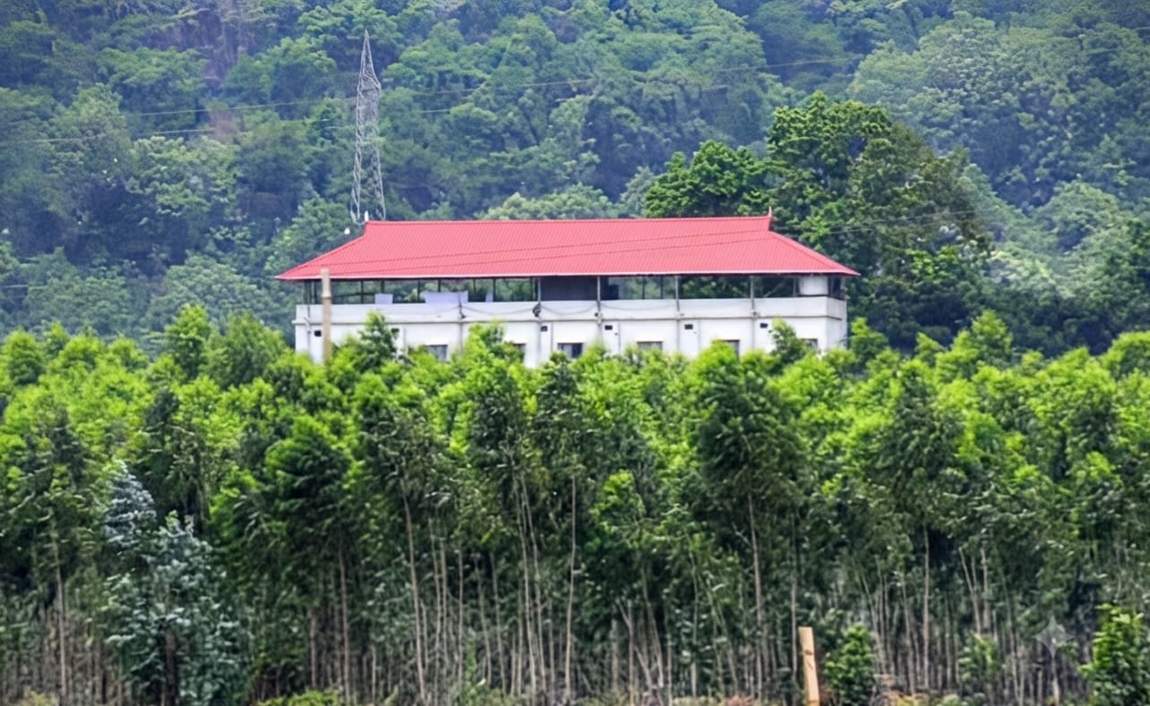 Hotel Auro Hills set in the Eastern Ghats foothills