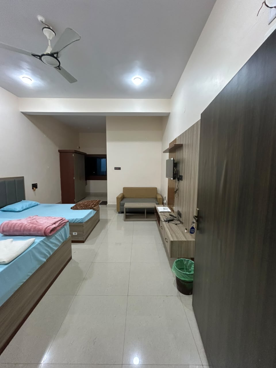 Deluxe Room at Hotel Auro Hills